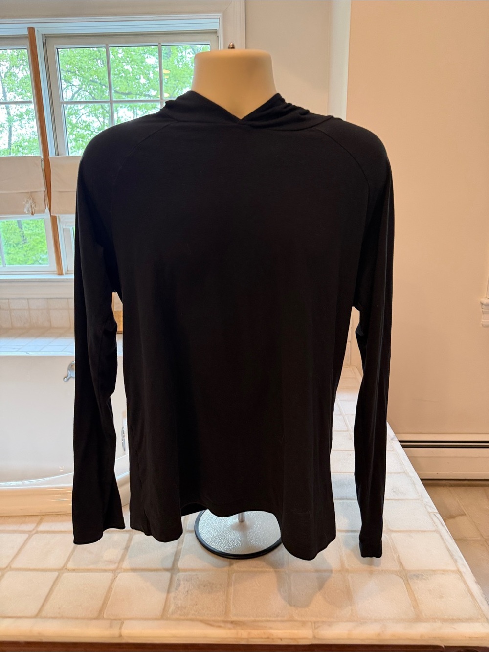 ALO men’s “Conquer Reform Long Sleeve With Hood”